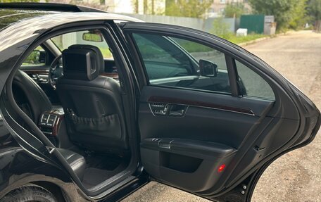 Mercedes-Benz S-Класс, 2010 год, 1 790 000 рублей, 24 фотография