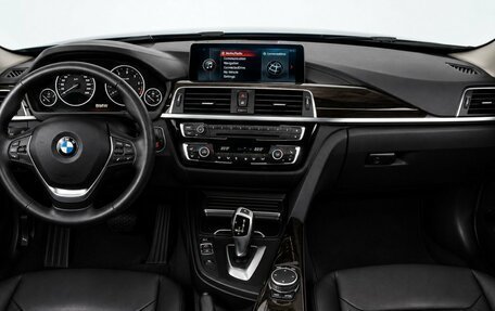 BMW 3 серия, 2018 год, 3 049 000 рублей, 11 фотография