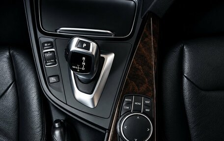 BMW 3 серия, 2018 год, 3 049 000 рублей, 14 фотография