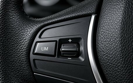 BMW 3 серия, 2018 год, 3 049 000 рублей, 9 фотография