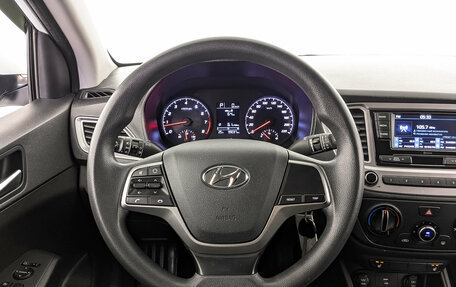 Hyundai Solaris II рестайлинг, 2021 год, 1 470 000 рублей, 21 фотография
