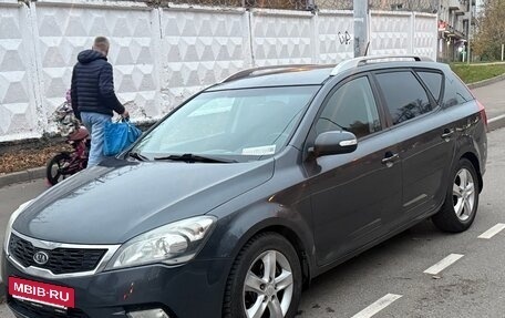 KIA cee'd I рестайлинг, 2010 год, 680 000 рублей, 2 фотография