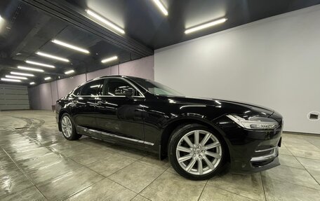 Volvo S90 II рестайлинг, 2019 год, 2 650 000 рублей, 12 фотография