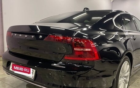 Volvo S90 II рестайлинг, 2019 год, 2 650 000 рублей, 2 фотография
