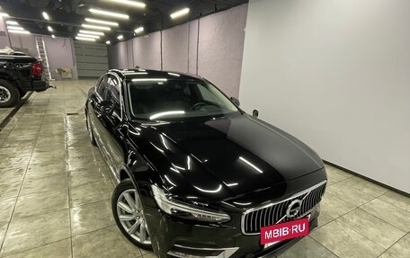 Volvo S90 II рестайлинг, 2019 год, 2 650 000 рублей, 8 фотография