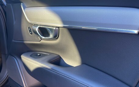 Volvo S90 II рестайлинг, 2019 год, 2 650 000 рублей, 19 фотография