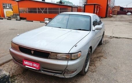 Toyota Chaser V рестайлинг, 1995 год, 380 000 рублей, 3 фотография
