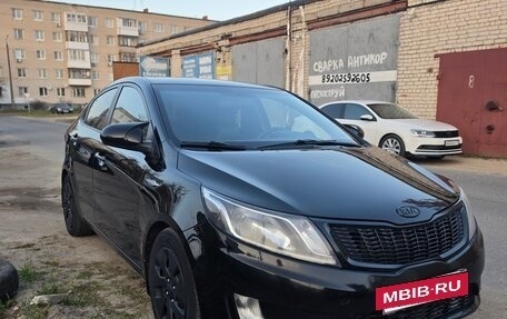 KIA Rio III рестайлинг, 2012 год, 600 000 рублей, 2 фотография
