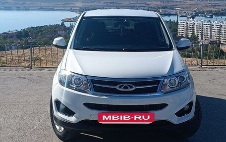 Chery Tiggo 5 I рестайлинг, 2015 год, 820 000 рублей, 2 фотография