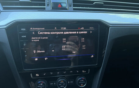 Volkswagen Passat B8 рестайлинг, 2020 год, 2 850 000 рублей, 10 фотография
