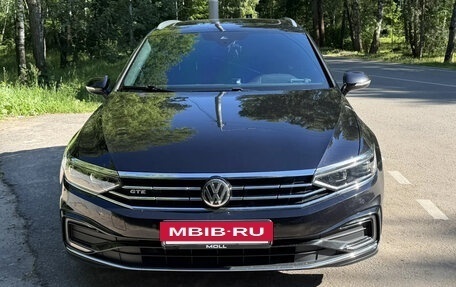 Volkswagen Passat B8 рестайлинг, 2020 год, 2 850 000 рублей, 4 фотография