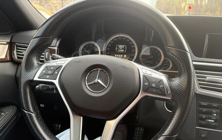 Mercedes-Benz E-Класс, 2011 год, 1 900 000 рублей, 8 фотография