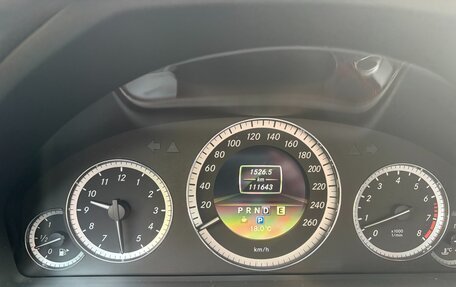 Mercedes-Benz E-Класс, 2011 год, 1 900 000 рублей, 7 фотография
