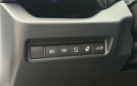 Toyota RAV4, 2020 год, 3 700 000 рублей, 24 фотография