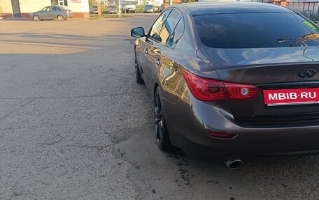 Infiniti Q50 I рестайлинг, 2015 год, 1 599 999 рублей, 2 фотография
