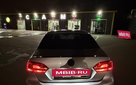 Volkswagen Jetta VII, 2012 год, 850 000 рублей, 2 фотография