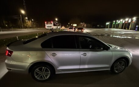 Volkswagen Jetta VII, 2012 год, 850 000 рублей, 3 фотография