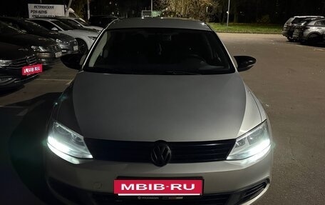 Volkswagen Jetta VII, 2012 год, 850 000 рублей, 10 фотография