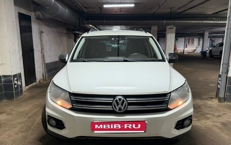 Volkswagen Tiguan I, 2013 год, 990 000 рублей, 2 фотография