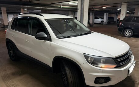 Volkswagen Tiguan I, 2013 год, 990 000 рублей, 3 фотография