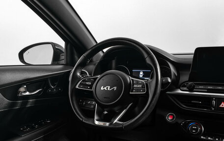 KIA Cerato IV, 2022 год, 2 270 000 рублей, 16 фотография
