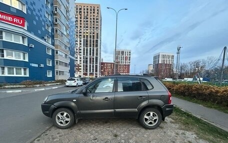 Hyundai Tucson III, 2008 год, 750 000 рублей, 3 фотография