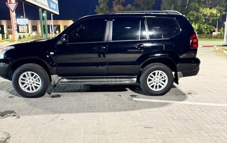 Toyota Land Cruiser Prado 120, 2008 год, 2 150 000 рублей, 26 фотография