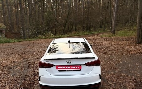 Hyundai Solaris II рестайлинг, 2022 год, 1 200 000 рублей, 4 фотография