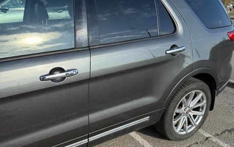 Ford Explorer V рестайлинг, 2019 год, 3 650 000 рублей, 6 фотография