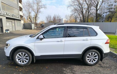 Volkswagen Tiguan II, 2017 год, 2 400 000 рублей, 1 фотография