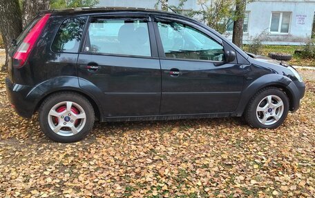 Ford Fiesta, 2005 год, 220 000 рублей, 3 фотография
