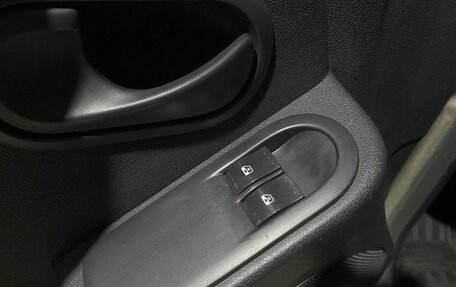 Renault Duster I рестайлинг, 2012 год, 735 000 рублей, 18 фотография