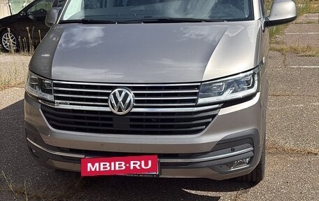 Volkswagen Caravelle T6 рестайлинг, 2020 год, 4 290 000 рублей, 2 фотография