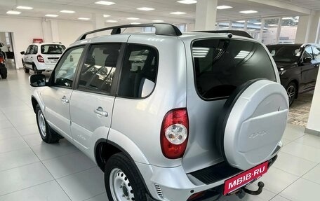 Chevrolet Niva I рестайлинг, 2019 год, 790 000 рублей, 9 фотография