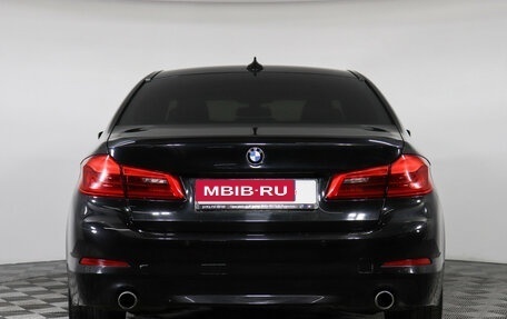 BMW 5 серия, 2019 год, 2 690 000 рублей, 4 фотография