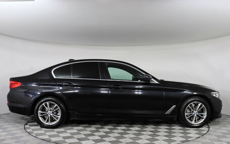 BMW 5 серия, 2019 год, 2 690 000 рублей, 6 фотография