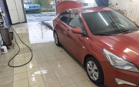 Hyundai Solaris II рестайлинг, 2016 год, 800 000 рублей, 3 фотография