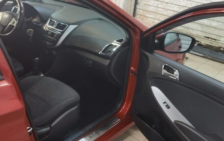 Hyundai Solaris II рестайлинг, 2016 год, 800 000 рублей, 6 фотография