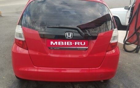 Honda Jazz II рестайлинг, 2008 год, 550 000 рублей, 3 фотография