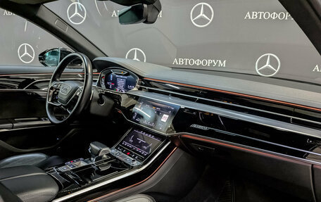 Audi A8, 2018 год, 4 500 000 рублей, 13 фотография
