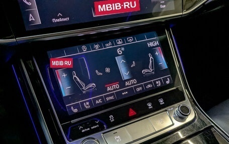 Audi A8, 2018 год, 4 500 000 рублей, 21 фотография