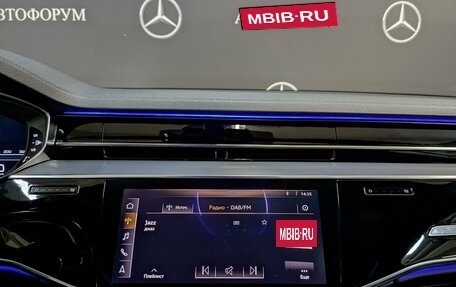Audi A8, 2018 год, 4 500 000 рублей, 17 фотография