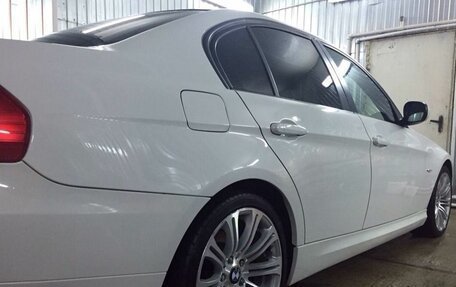 BMW 3 серия, 2011 год, 850 000 рублей, 3 фотография