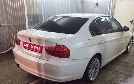 BMW 3 серия, 2011 год, 850 000 рублей, 2 фотография