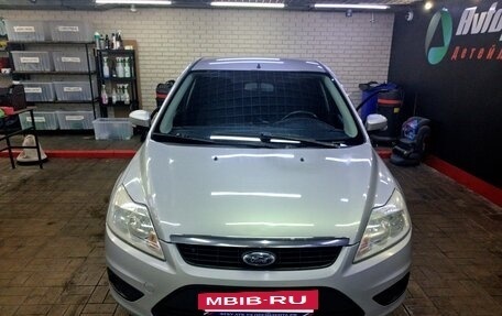 Ford Focus II рестайлинг, 2010 год, 620 000 рублей, 3 фотография
