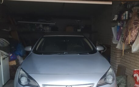 Opel Astra J, 2013 год, 850 000 рублей, 18 фотография