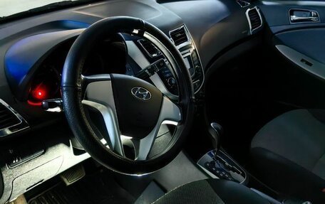 Hyundai Solaris II рестайлинг, 2012 год, 990 000 рублей, 5 фотография