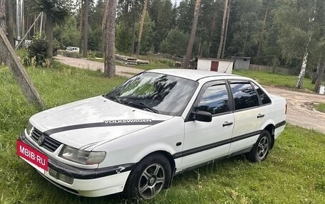 Volkswagen Passat B4, 1995 год, 179 000 рублей, 2 фотография
