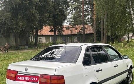 Volkswagen Passat B4, 1995 год, 179 000 рублей, 4 фотография