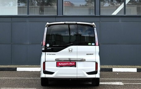 Honda Stepwgn IV рестайлинг, 2020 год, 2 439 000 рублей, 4 фотография